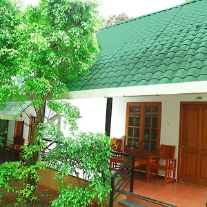 Greens Resort